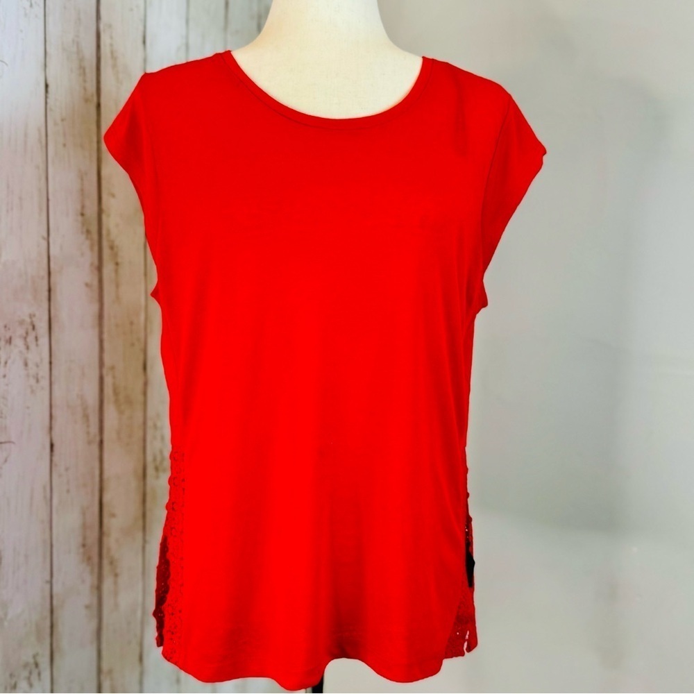 H&M | Red Cap Sleeve Linen Blend Tee with Side Lace Panels